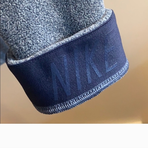 Nike Women's Pullover with Mock Neck - Picture 6 of 10